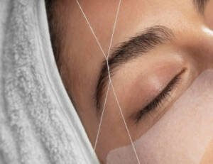 depilacion de cejas con hilo 2